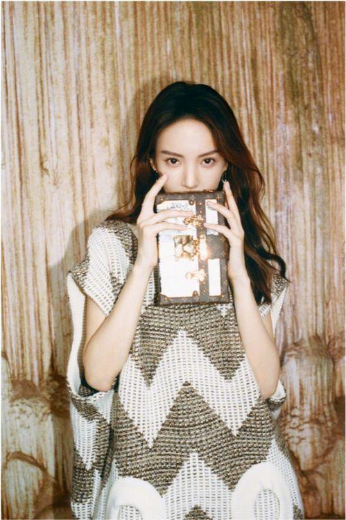 娱乐圈吃瓜爆料罗云熙,娱乐圈风云再起，揭秘明星背后的故事